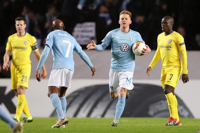 尤其是在世 尤其是在世