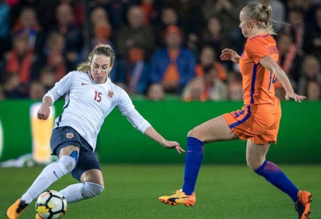 山东女排的 山东女排的